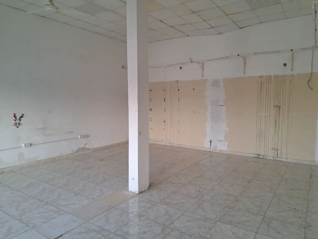 Shop-398-Sqft-on-Street-in-Shamal-RAK-04.webp
